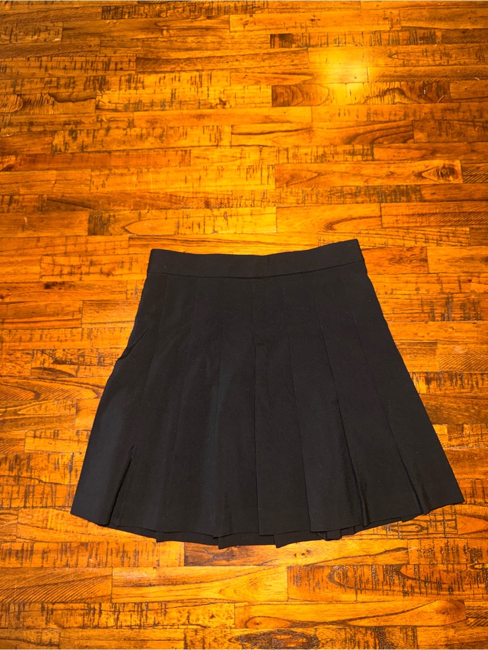 Uniqlo Classic Pleated Black Women's Skirt - Size XS
